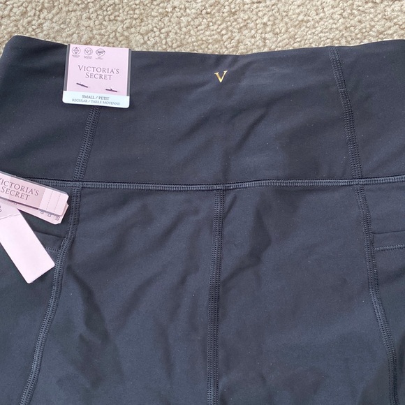 Victoria’s Secret Workout Pants - Picture 5 of 5